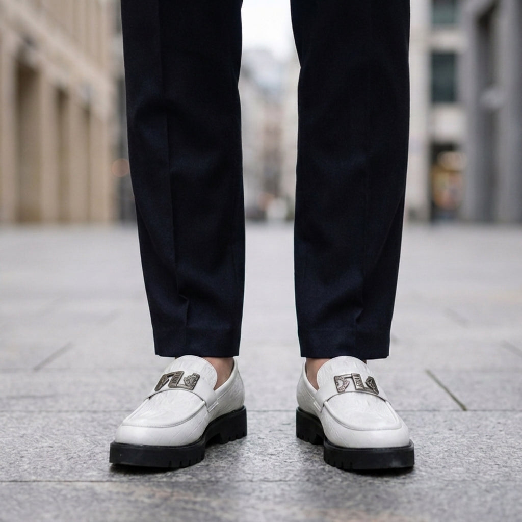Eleganter Slipper-Loafer mit Krokoprägung und Plateausohle