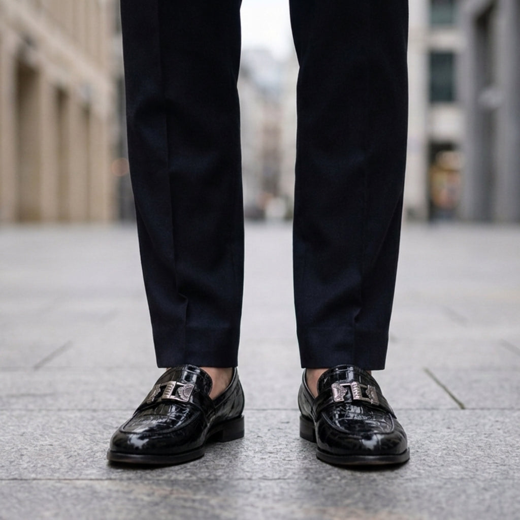 Eleganter Slipper-Loafer mit Krokoprägung und Plateausohle