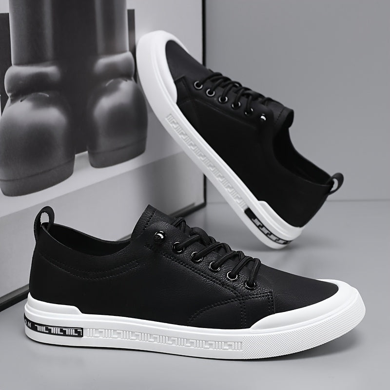 Klassische Herren Sneaker aus Kunstleder mit Schnürung
