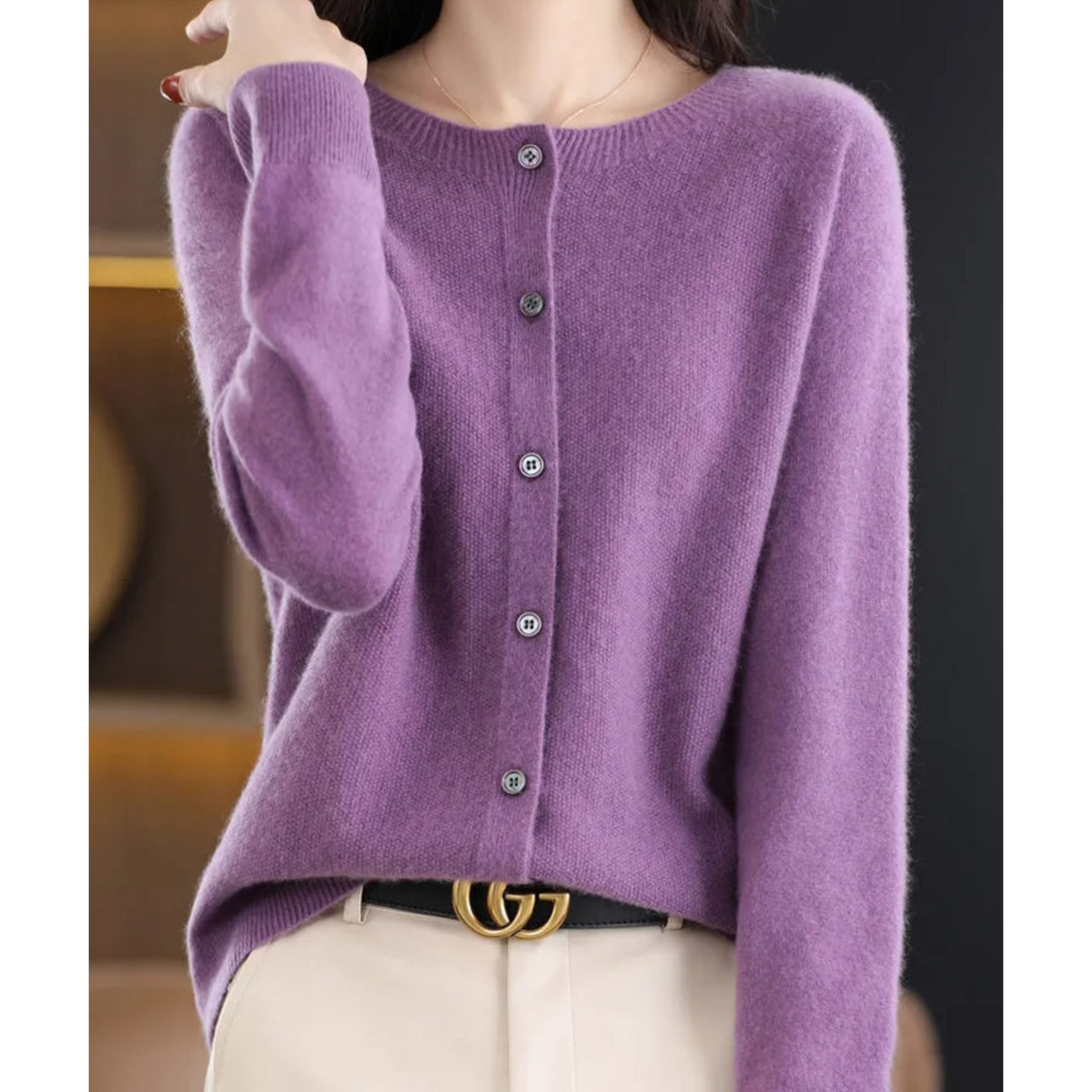 Damen Strickjacke mit Rundhalsausschnitt und Knopfleiste