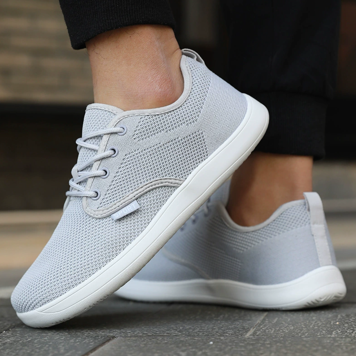 Komfort Sneaker mit Breiter Zehenbox in Drei Weiten