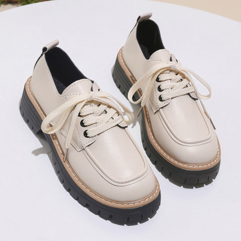 Damen Plateau Loafer in Lederoptik mit griffiger Sohle