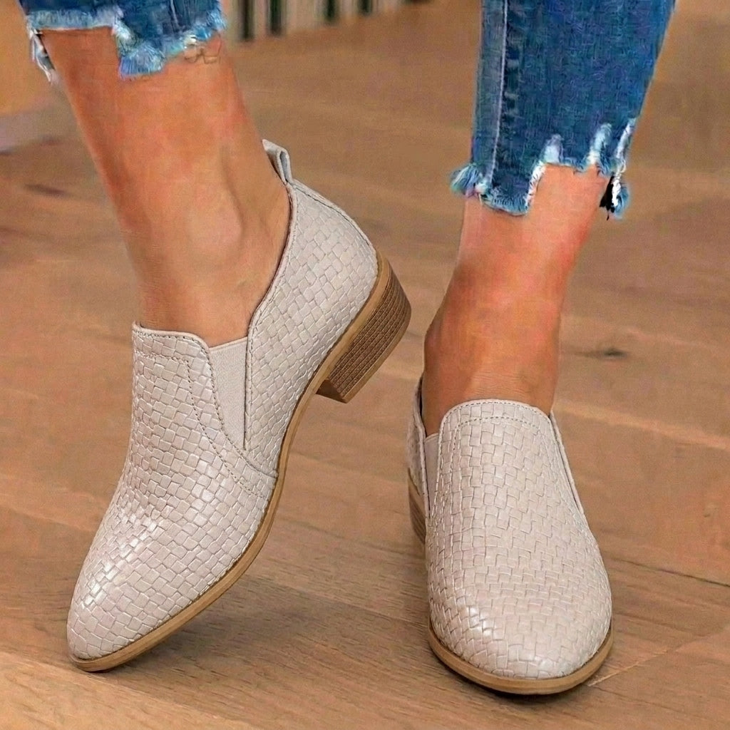 Flache Orthopädische Damen Sneaker in Neutralen Tönen