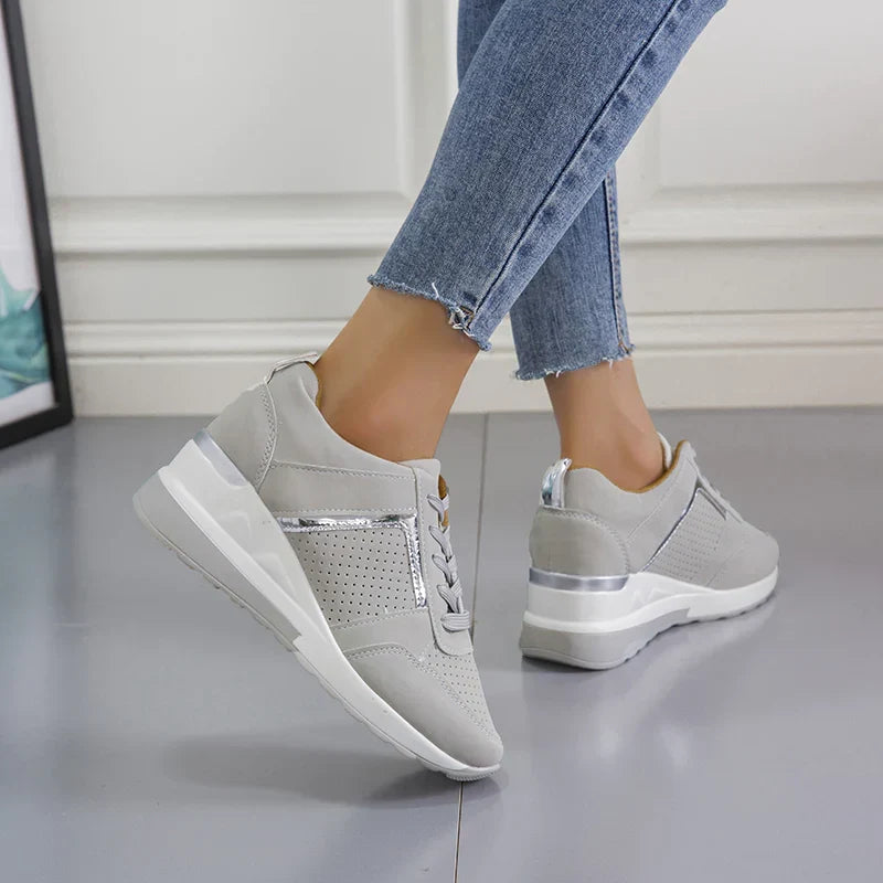 Gepolsterte Damen Komfort Sneaker mit atmungsaktivem Obermaterial