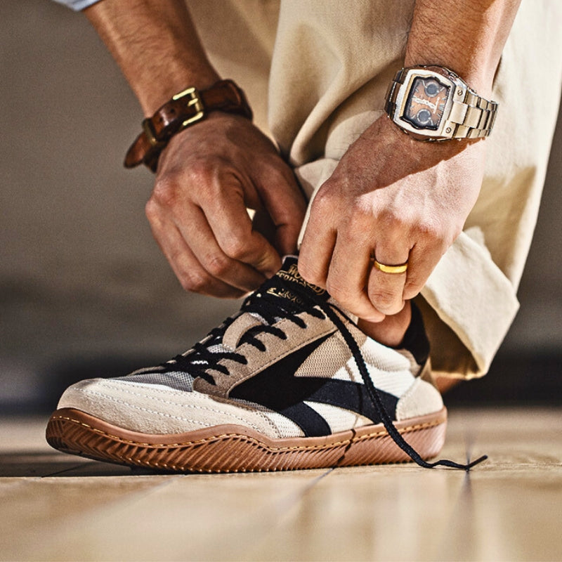 Herren Retro Sneaker aus Wildleder mit Dämpfung