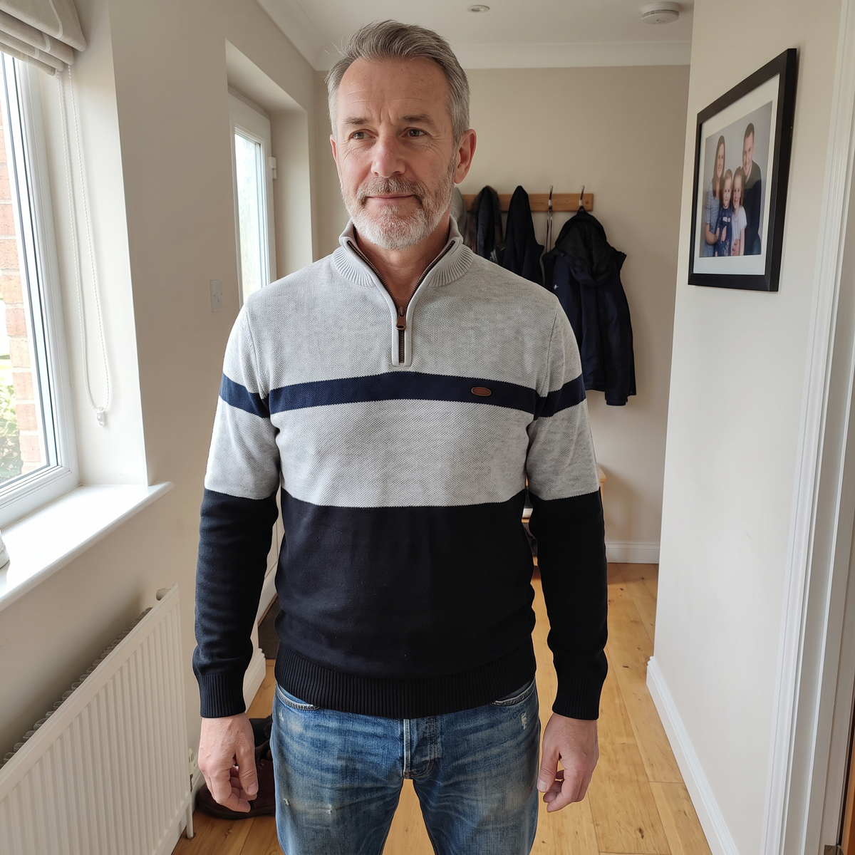 Klassischer Baumwollpullover mit Viertelreissverschluss
