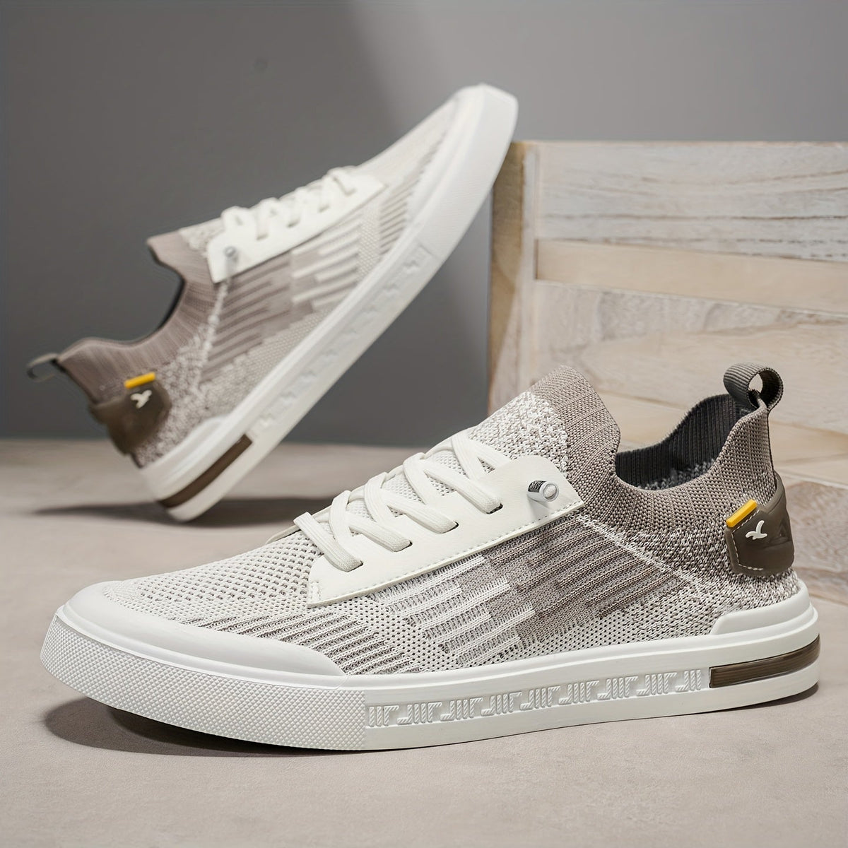 Leichte Strick-Sneaker im Streetwear-Stil