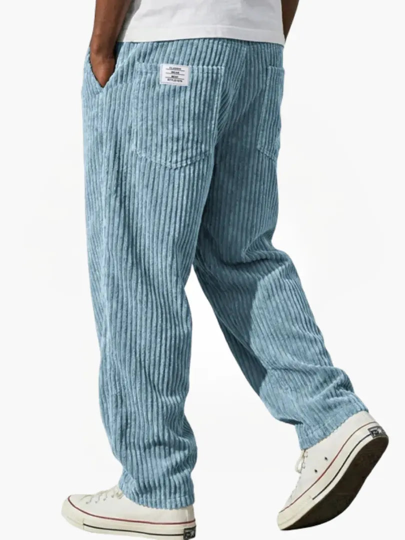Lockere Herren Hose in Cord-Optik mit geradem Bein