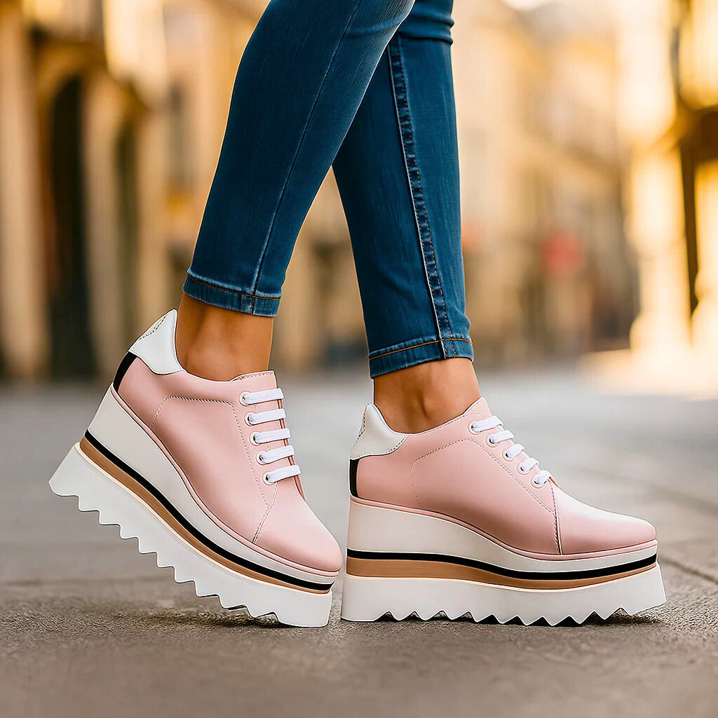 Damen Plateau Sneaker mit Doppelstreifen und Profilsohle
