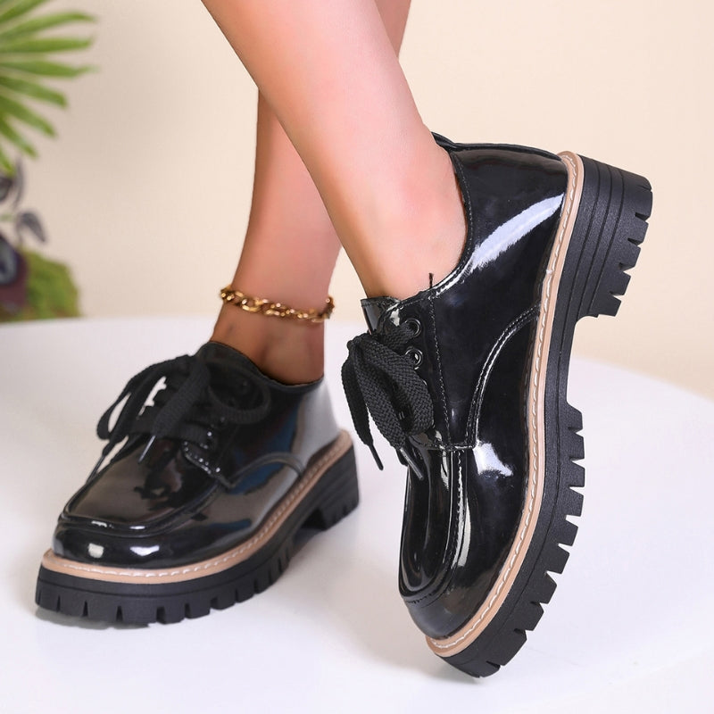Damen Plateau Loafer in Lederoptik mit griffiger Sohle