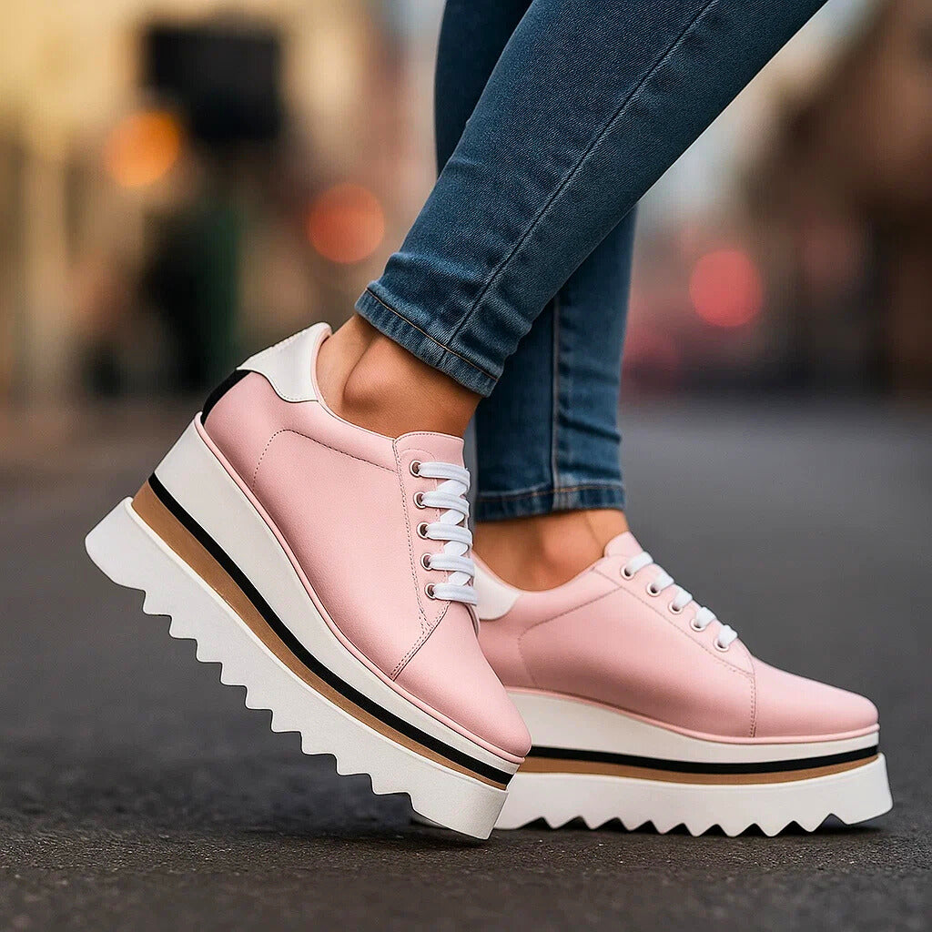 Damen Plateau Sneaker mit Doppelstreifen und Profilsohle