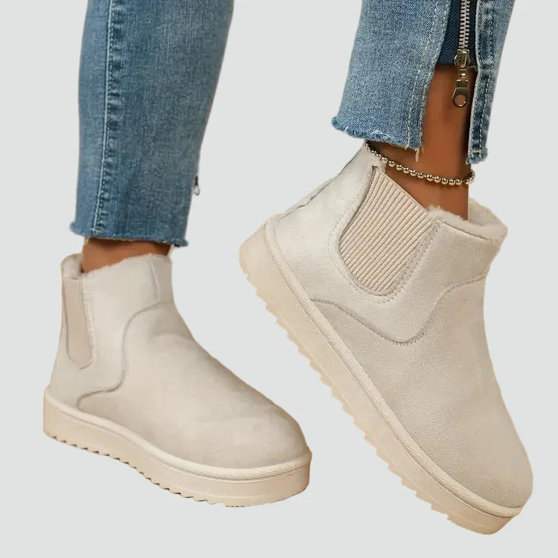Gefütterte Damen Winter Stiefeletten mit Elastikeinsatz