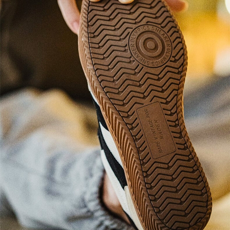 Herren Retro Sneaker aus Wildleder mit Dämpfung