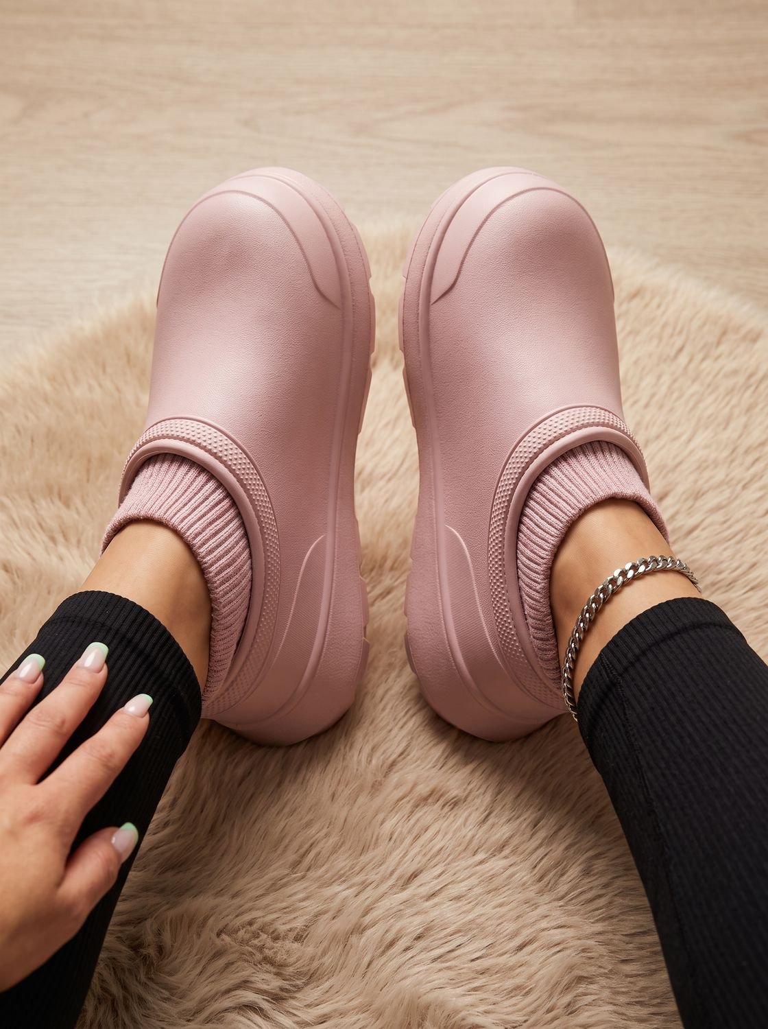 Damen Plateau Sneaker in Sockenoptik zum Hineinschlüpfen