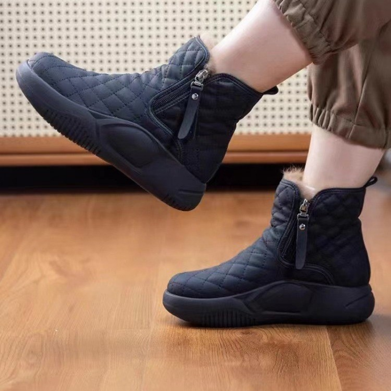 Damen Winterstiefel mit hoher rutschfester Profilsohle
