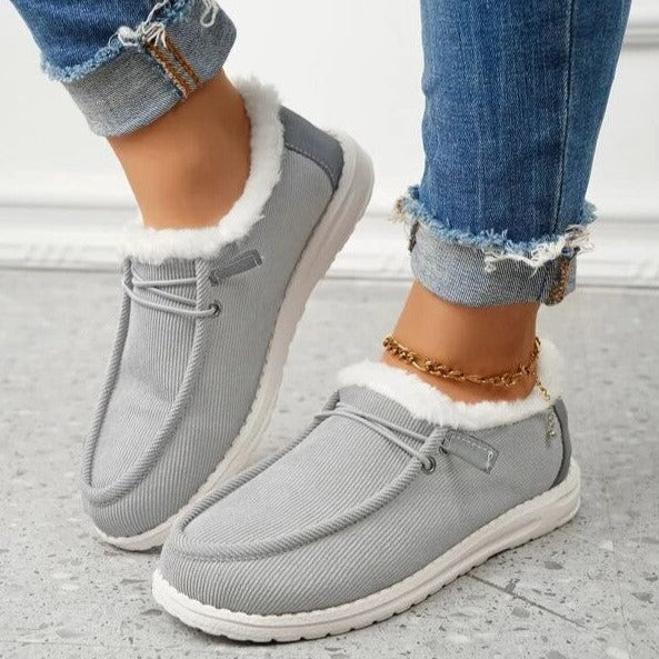 Gefütterte Damen Winterstiefel zum Hineinschlüpfen