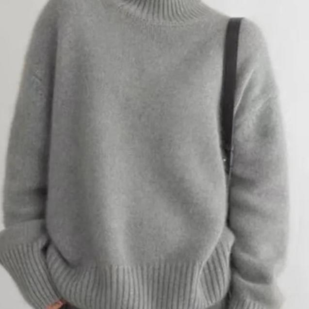 Pull oversize à col roulé pour femme en maille douce