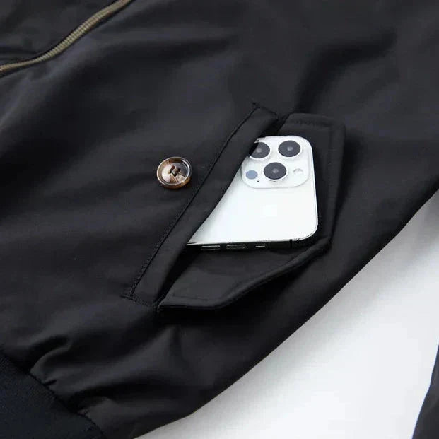 Leichte Übergangsjacke im Bomber-Stil mit Stehkragen