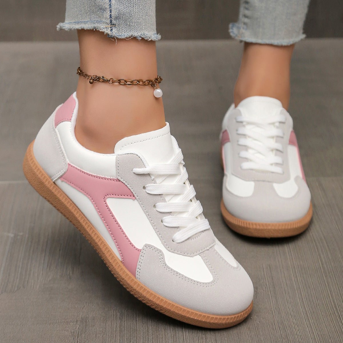 Damen Retro Sneaker aus Wildleder