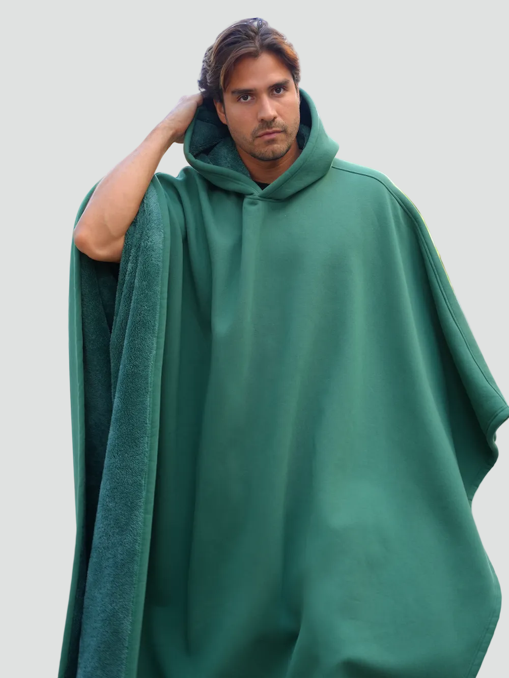 Kuscheliger Poncho Überwurf mit Kapuze und weichem Fleece