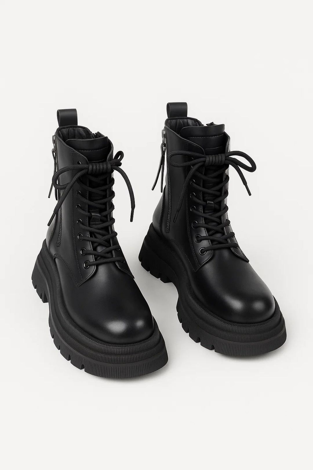 Schnür-Stiefeletten Mit Plateausohle Und Seitlichem Reißverschluss