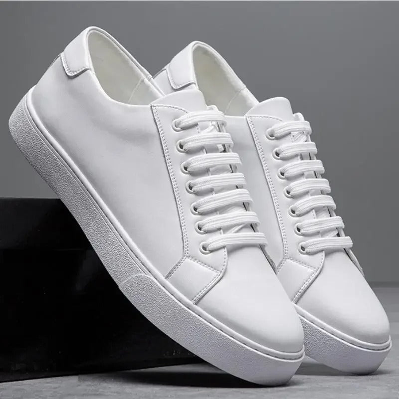 Unisex Sneaker in Lederoptik