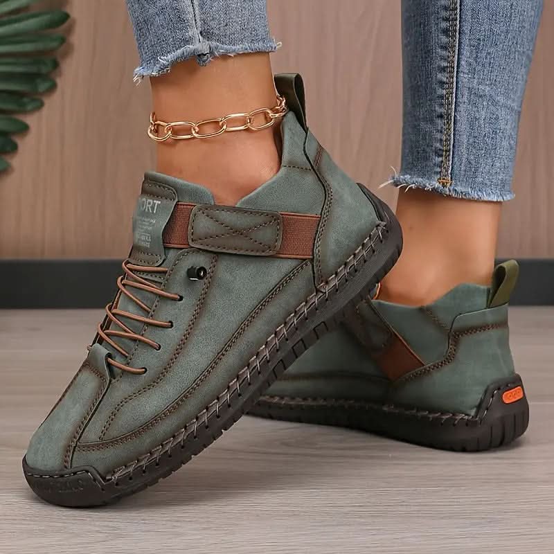 Orthopädische Slip-on Sneaker mit weitem Zehenbereich