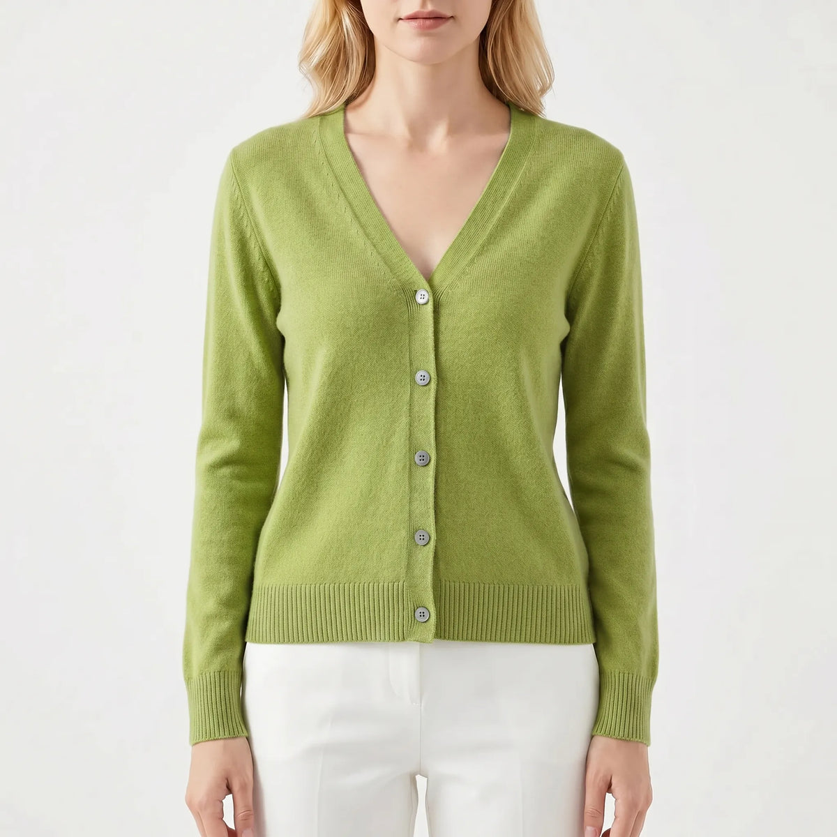 Lockere Feinstrick-Strickjacke mit tiefem V-Ausschnitt