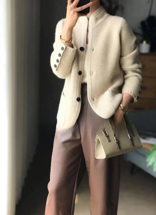 Damen Strickjacke mit Knopfleiste und Langen Ärmeln