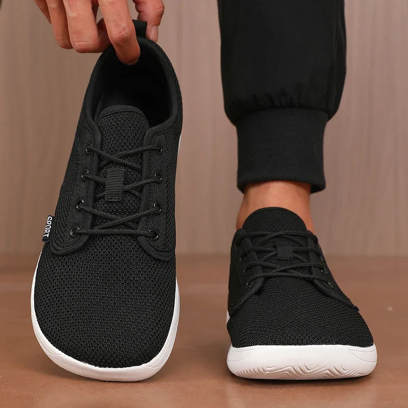Komfort Sneaker mit Breiter Zehenbox in Drei Weiten