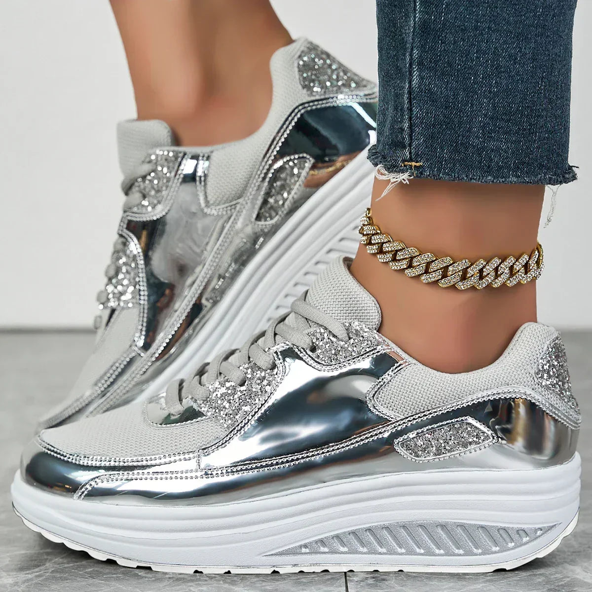 Orthopädische Damen Walking Sneaker mit geometrischem Design