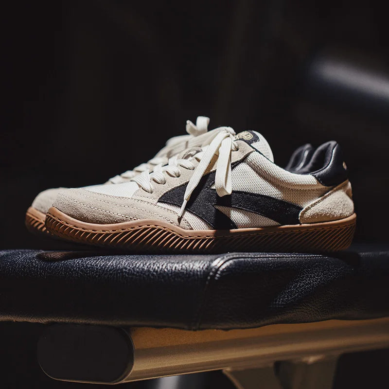 Herren Retro Sneaker aus Wildleder mit Dämpfung