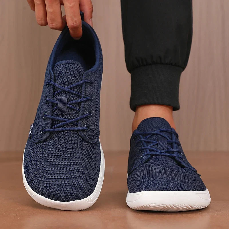 Komfort Sneaker mit Breiter Zehenbox in Drei Weiten