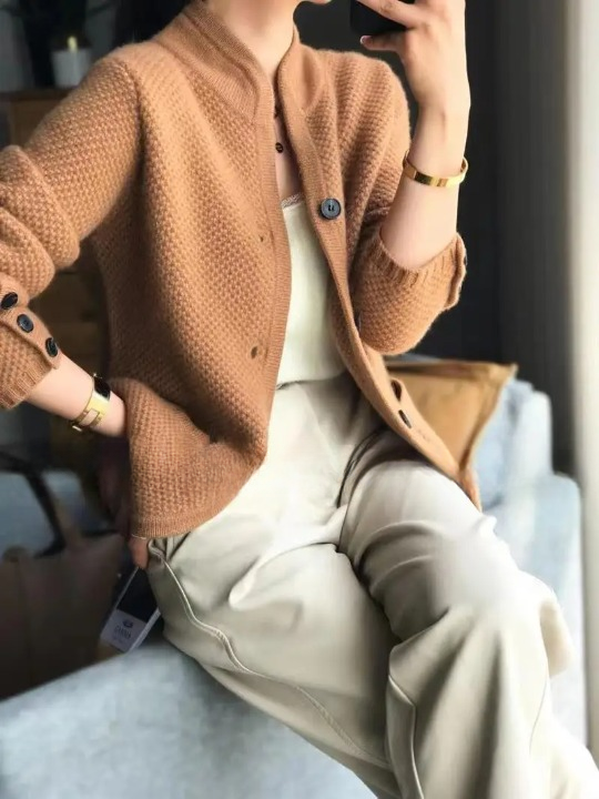 Damen Strickjacke mit Knopfleiste und Langen Ärmeln
