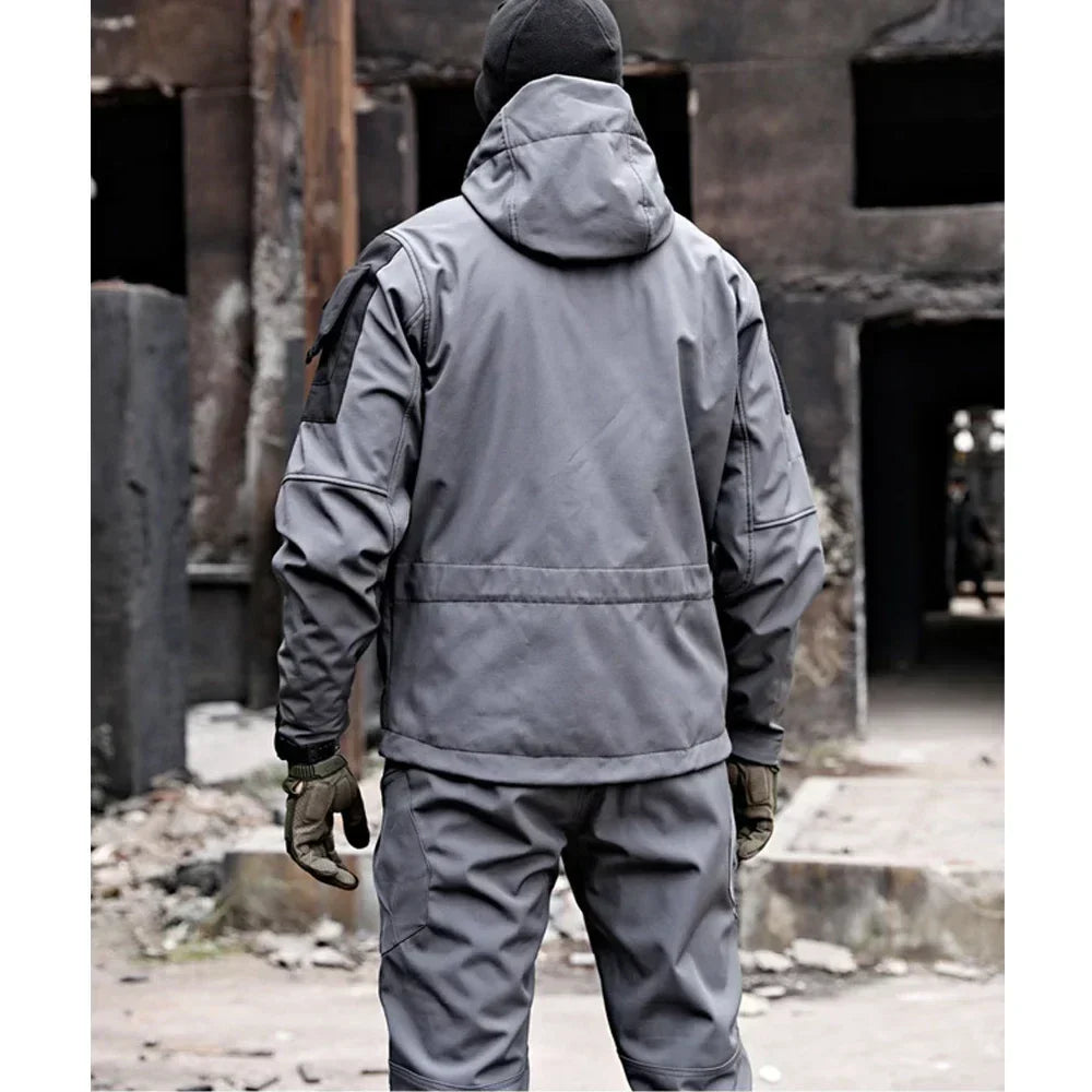 Wasserdichter Herren Thermoanzug mit Vielen Taschen