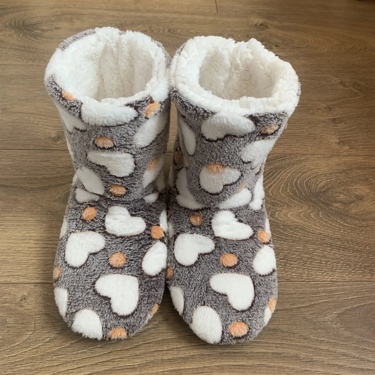Gefütterte Hausstiefel Mit Rutschfester Sohle
