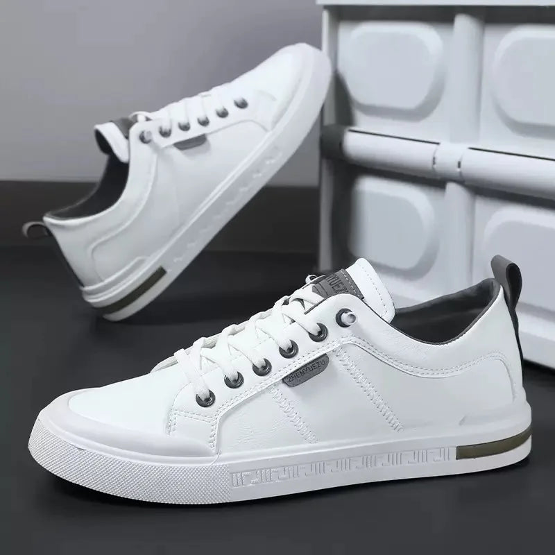 Zweifarbige Schnürsneaker im urbanen Stil