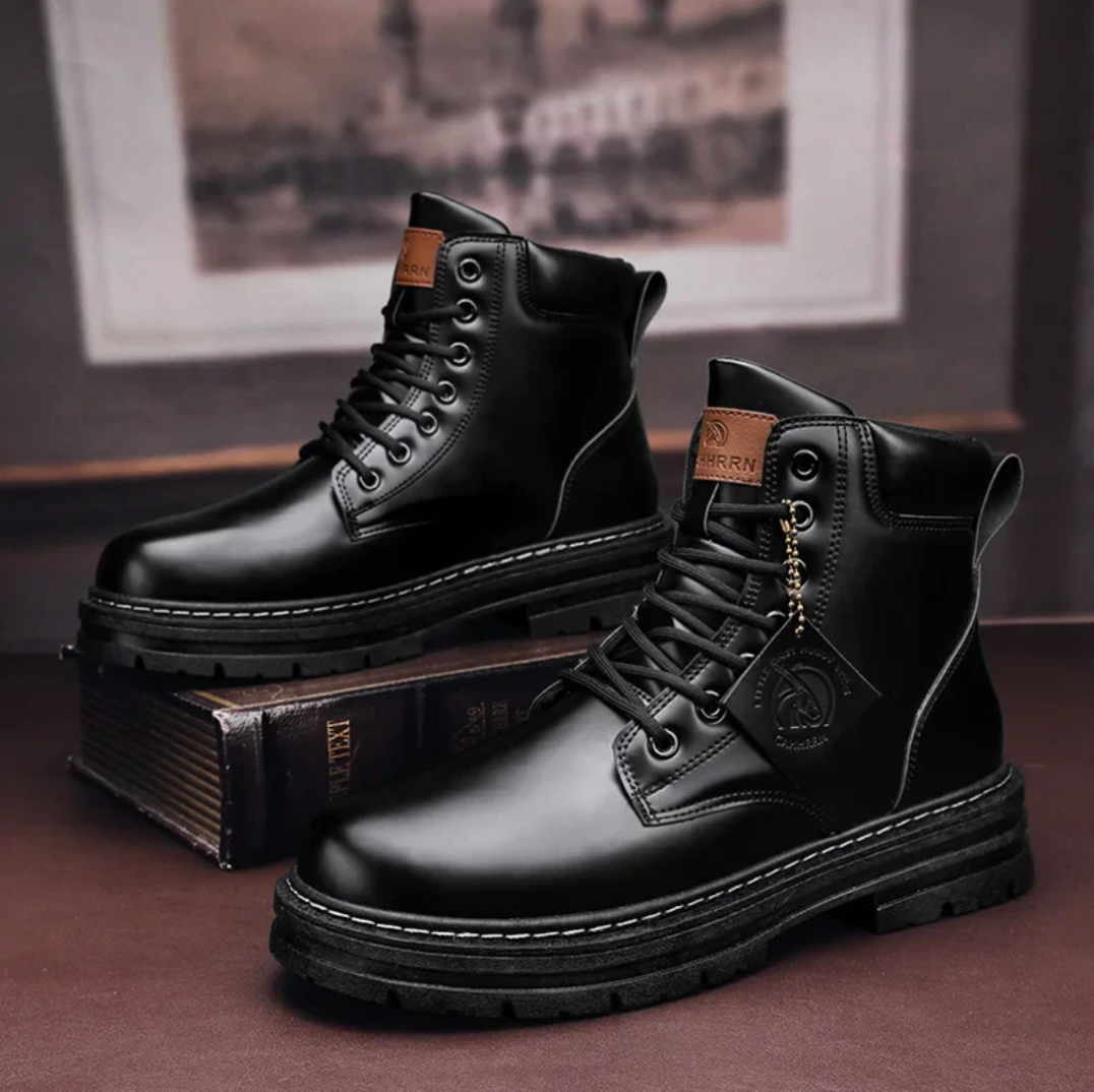 Wasserabweisende Herren Winterstiefel Mit Griffiger Sohle