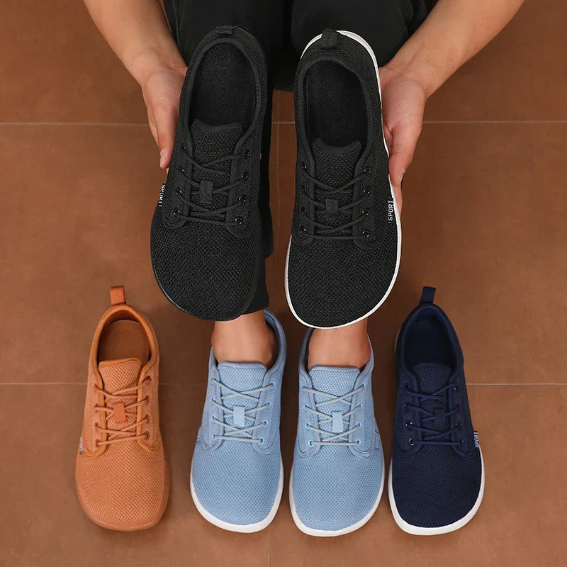 Komfort Sneaker mit Breiter Zehenbox in Drei Weiten
