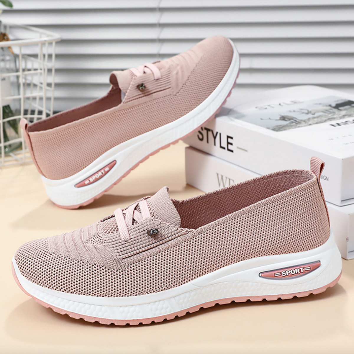 Orthopädische Damen Walking-Schuhe mit Fussgewölbestütze