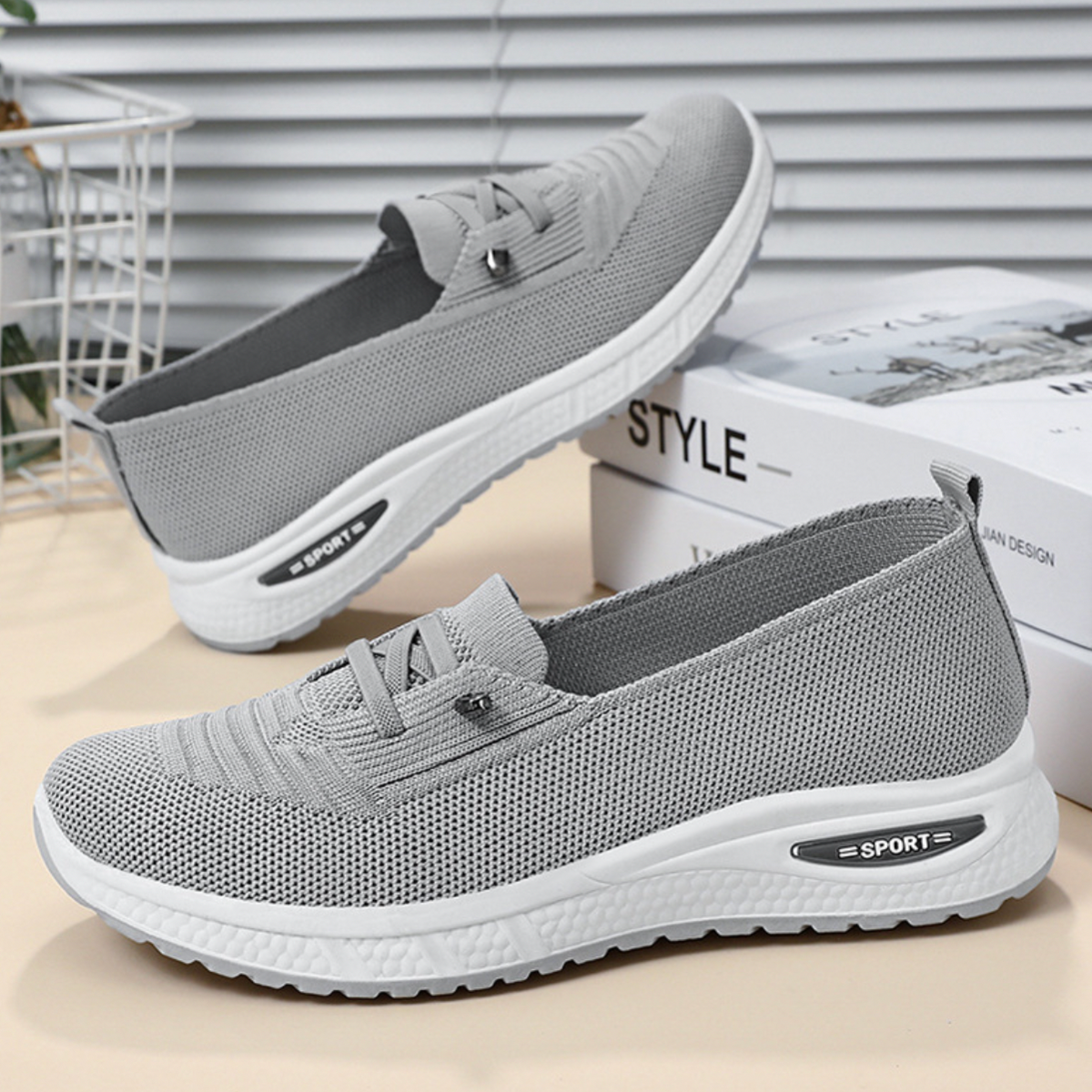 Orthopädische Damen Walking-Schuhe mit Fussgewölbestütze