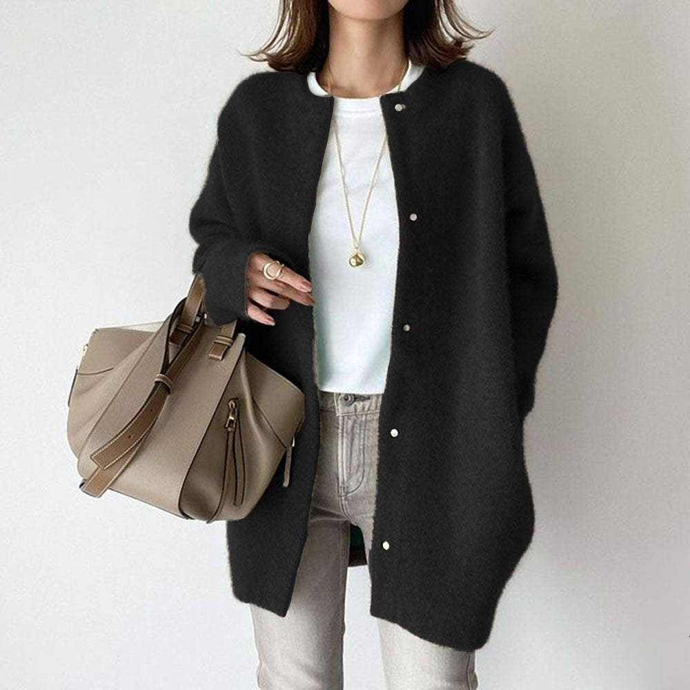 Lockerer Damen Strickcardigan mit Wildleder Details und Taschen
