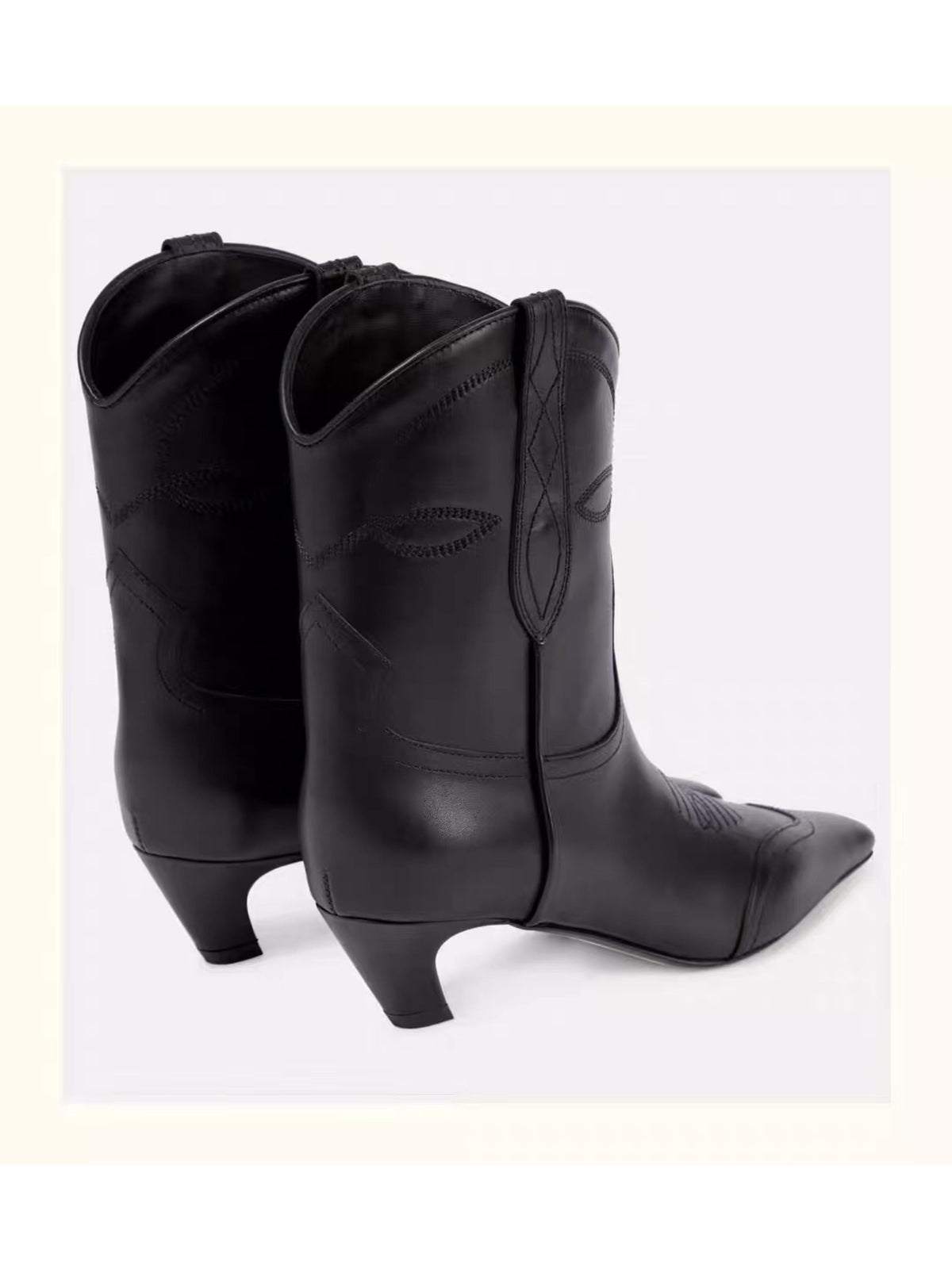 Damen Westernstiefel mit kleinem Absatz und spitzer Zehe