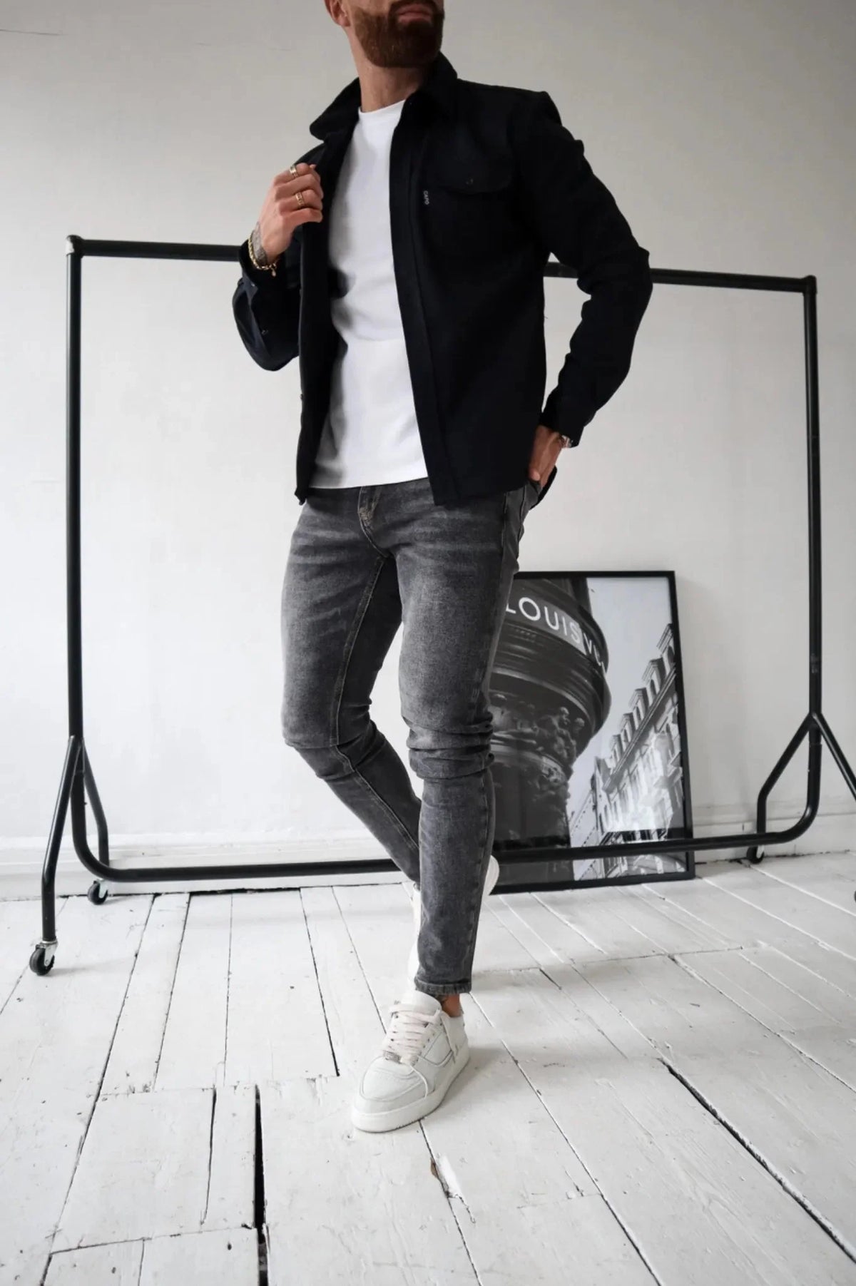 Leichte Hemdjacke mit Brusttaschen und Knopfleiste