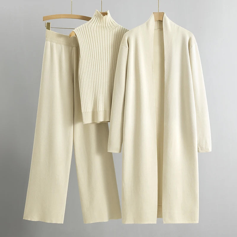 Dreiteiliges Damen Set mit Langem Cardigan und Weiter Hose