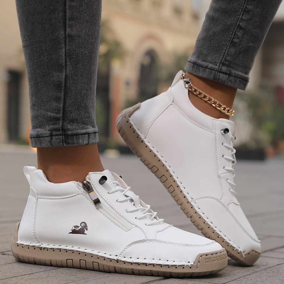 Damen Walkingschuhe mit Weiter Zehenbox und Rutschfester Sohle
