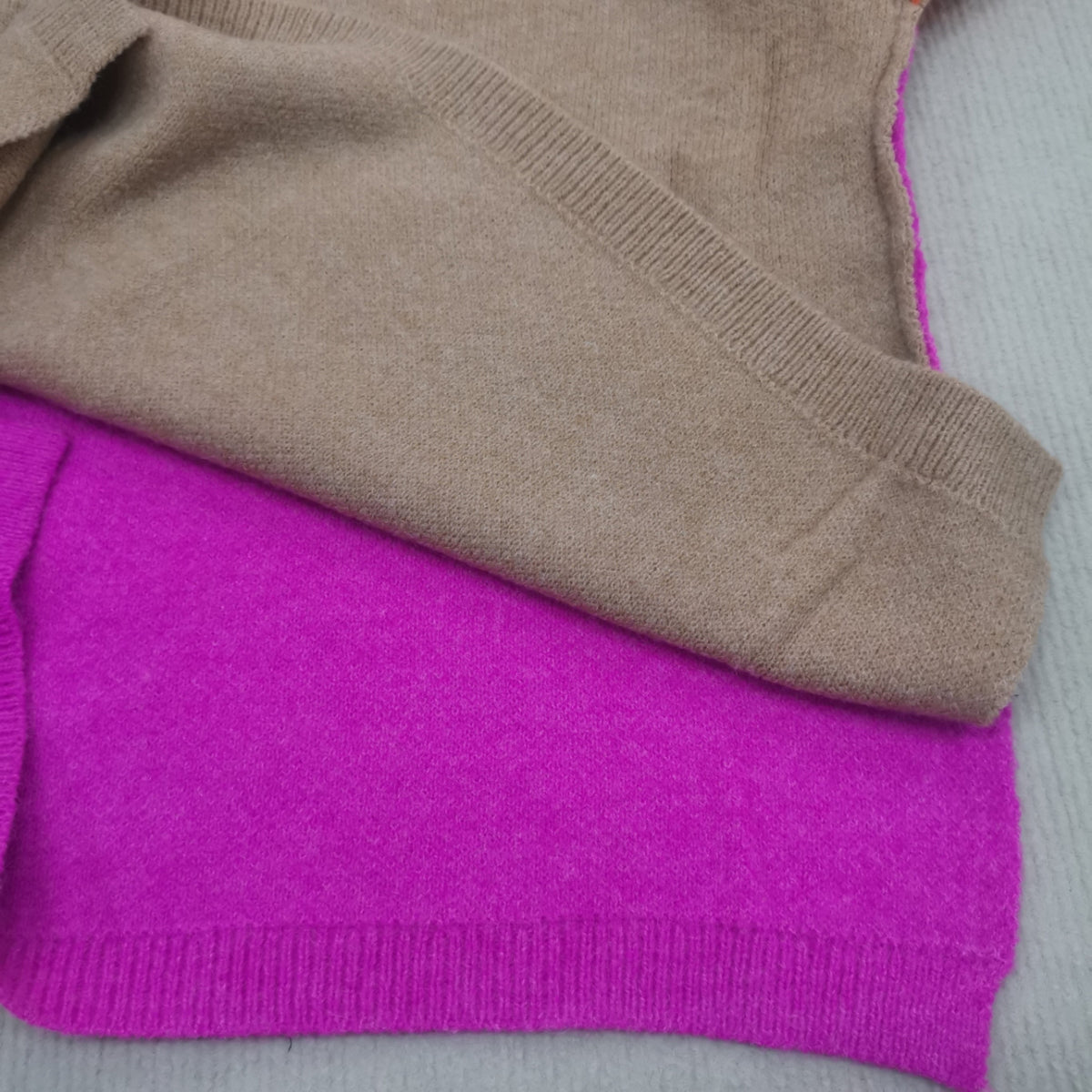 Damen Rollkragenpullover Im Farbblock Design