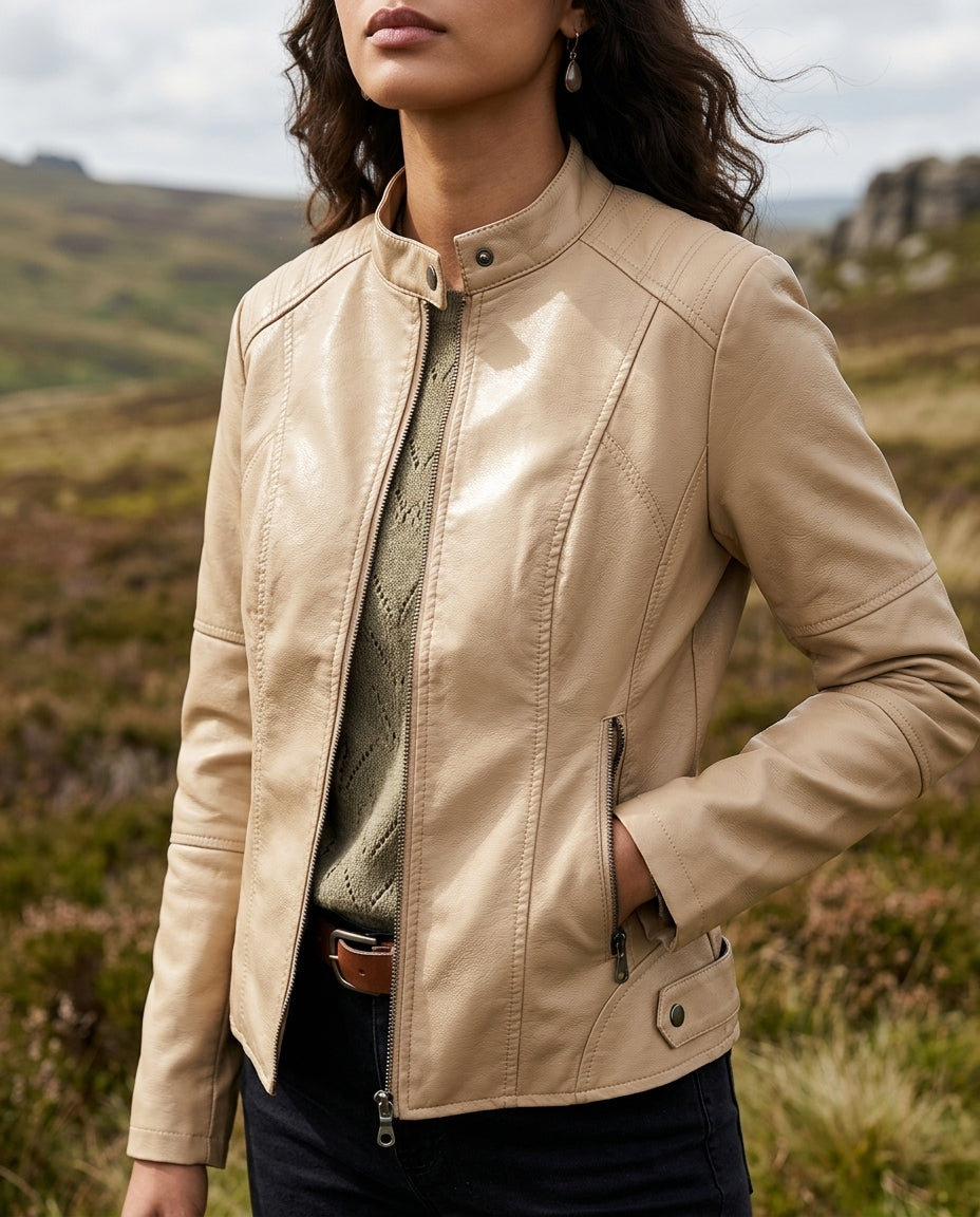 Veste courte en similicuir avec détails zippés