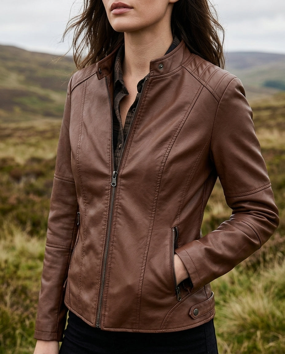 Veste courte en similicuir avec détails zippés