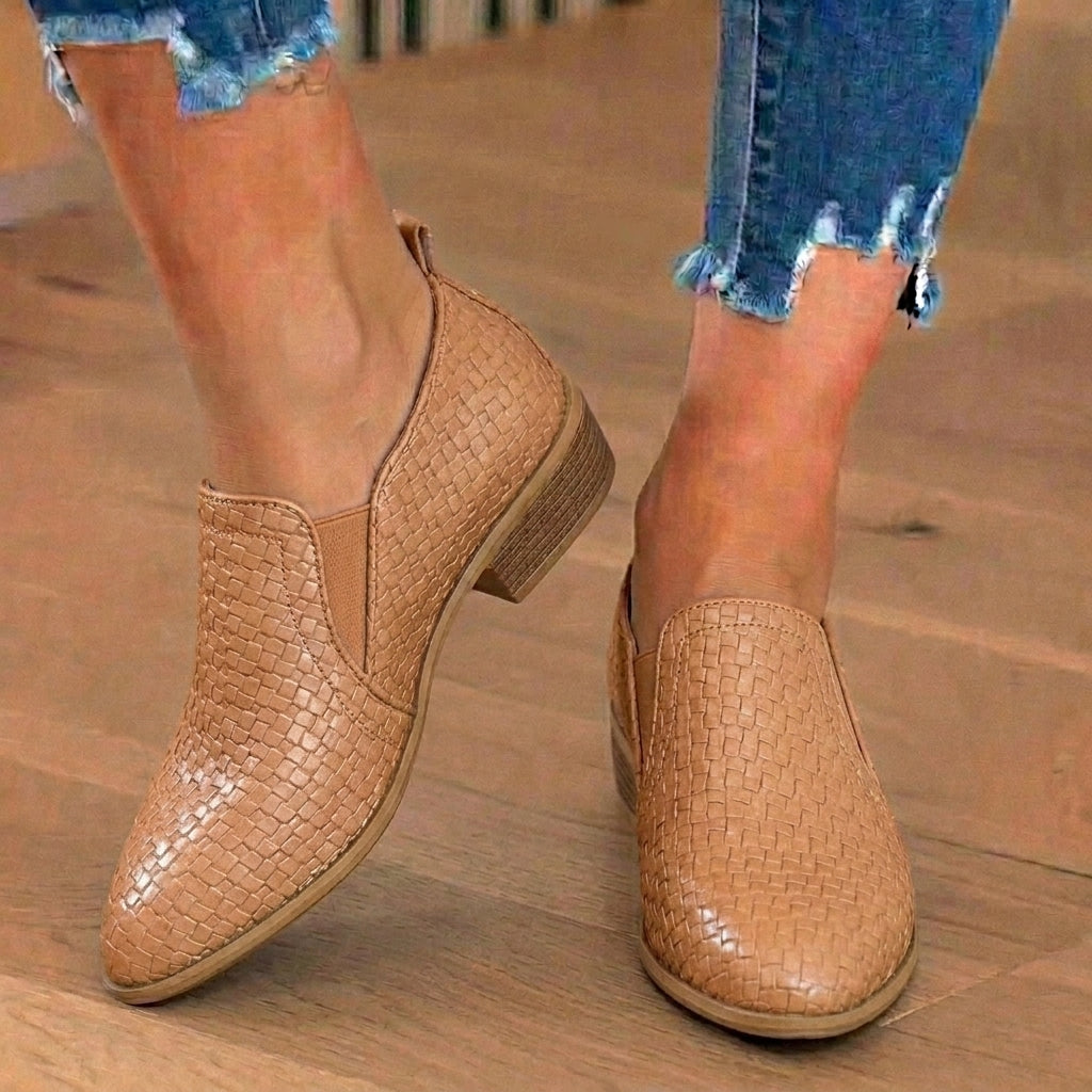 Flache Orthopädische Damen Sneaker in Neutralen Tönen